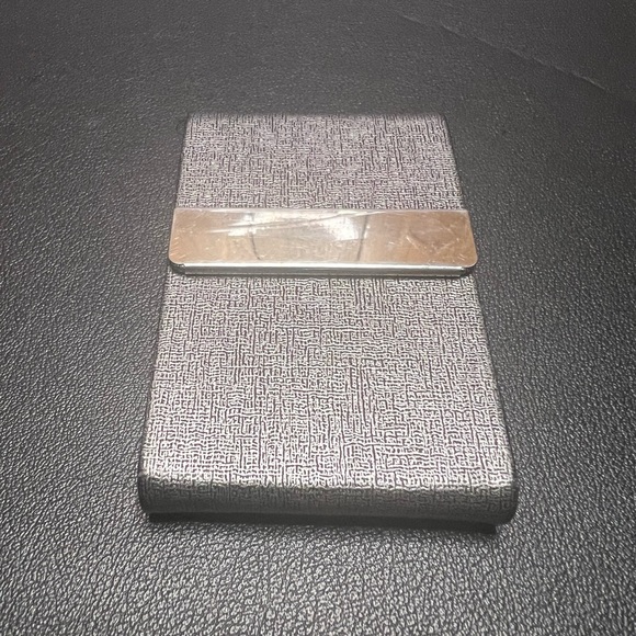 Magnetic Business Card Holder - Grey - Picture 1 of 4